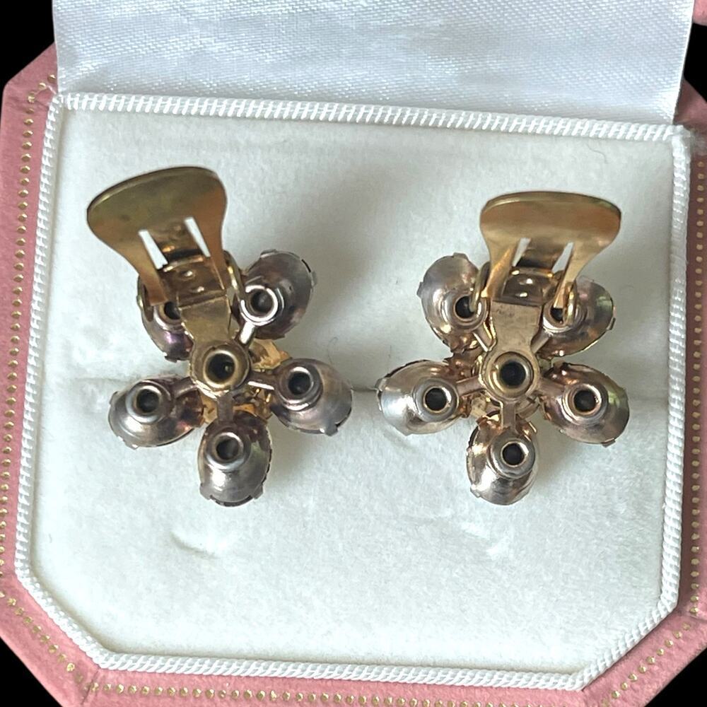 Vintage Weiss Flower Earrings Prong Set AB Crystal Clip On Aurora Borealis - Picture 6 of 13
